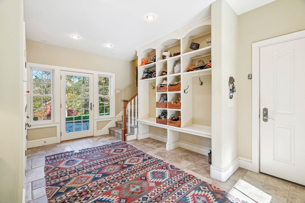 Lyme, New Hampshire, 03768, United States, 4 Bedrooms Bedrooms, ,5.5 BathroomsBathrooms,Residential,Forsale,1999497