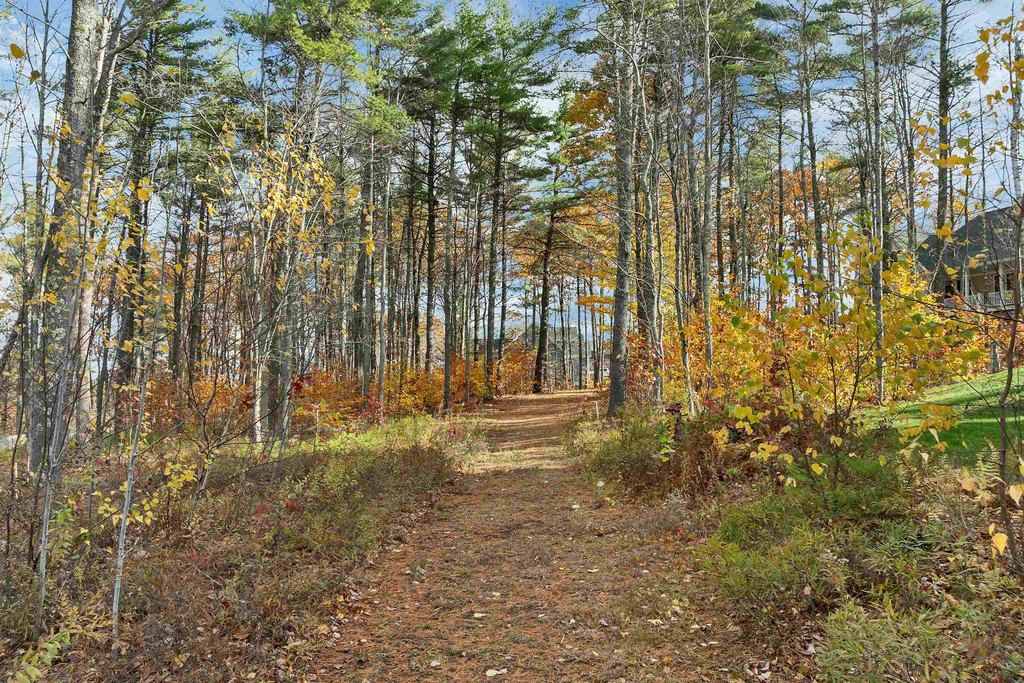 Laconia, New Hampshire, 03246, United States, 3 Bedrooms Bedrooms, ,2 BathroomsBathrooms,Residential,Forsale,2004705