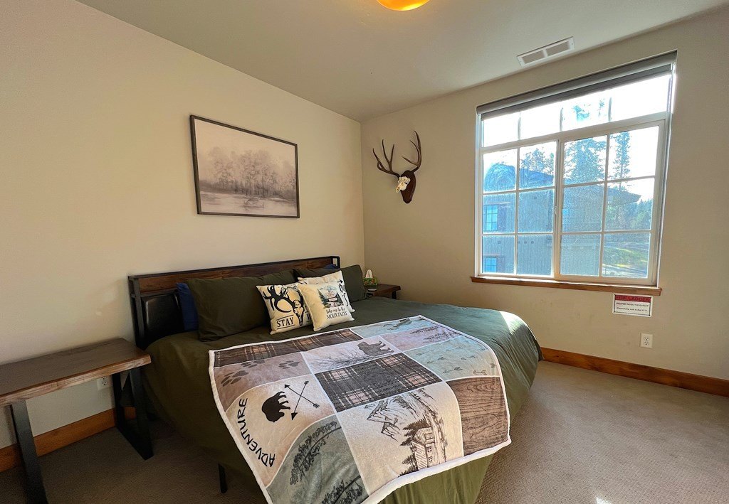 McCall, Idaho, 83638, United States, 2 Bedrooms Bedrooms, ,2.5 BathroomsBathrooms,Residential,Forsale,1996724