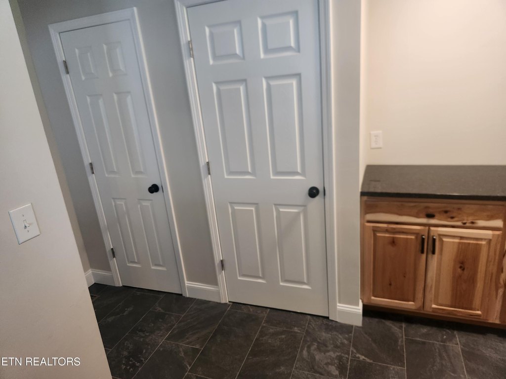 Crossville, Tennessee, 38572, United States, 3 Bedrooms Bedrooms, ,2.5 BathroomsBathrooms,Residential,Forsale,1952853