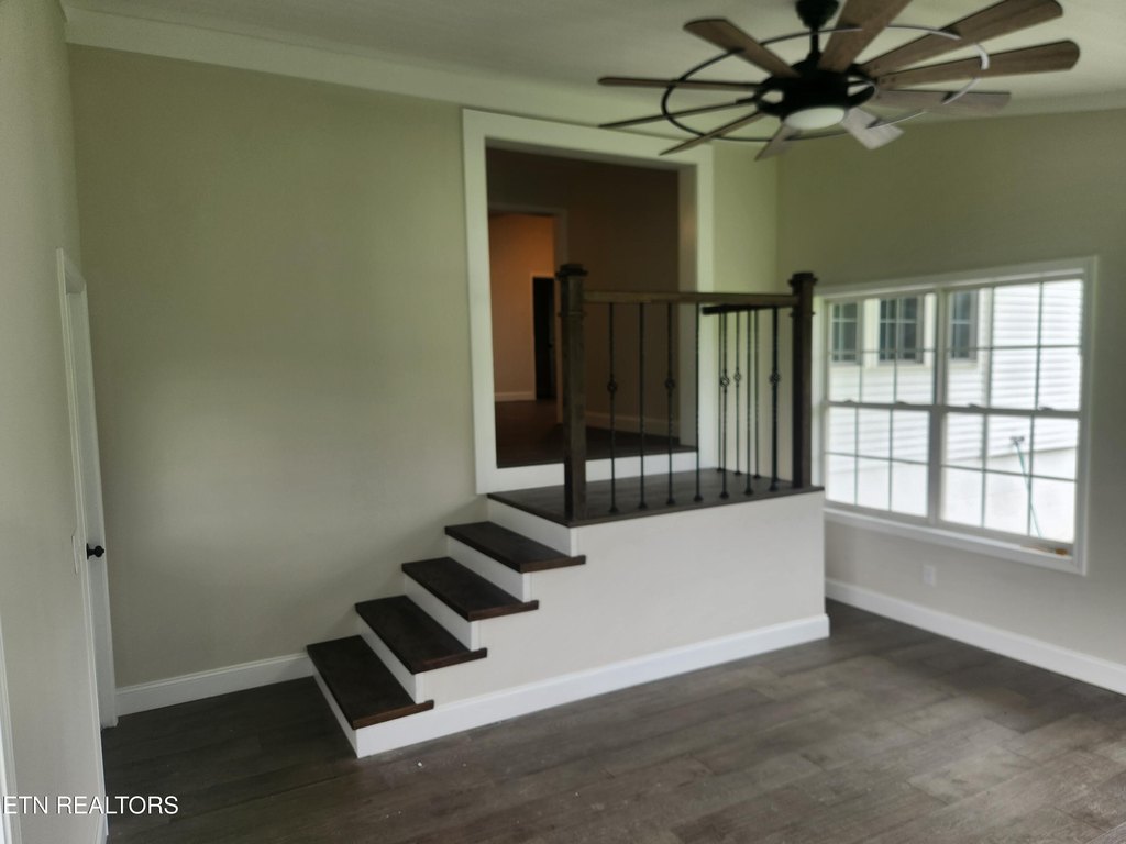 Crossville, Tennessee, 38572, United States, 3 Bedrooms Bedrooms, ,2.5 BathroomsBathrooms,Residential,Forsale,1952853