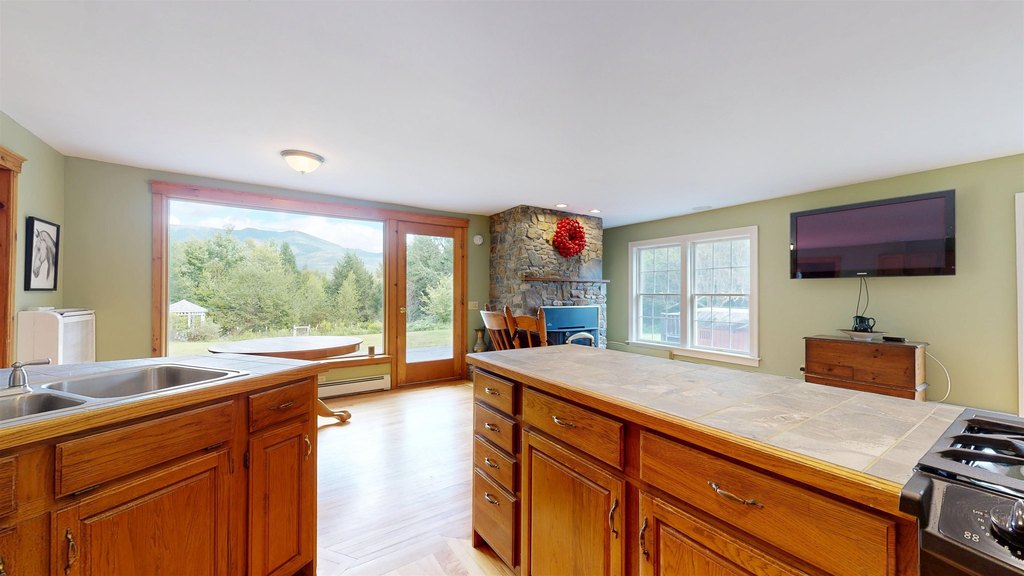 Underhill, Vermont, 05489, United States, 4 Bedrooms Bedrooms, ,3 BathroomsBathrooms,Residential,Forsale,1953117