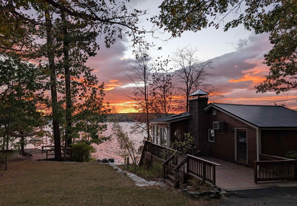 Gilford, New Hampshire, 03249, United States, 5 Bedrooms Bedrooms, ,2 BathroomsBathrooms,Residential,Forsale,1909963