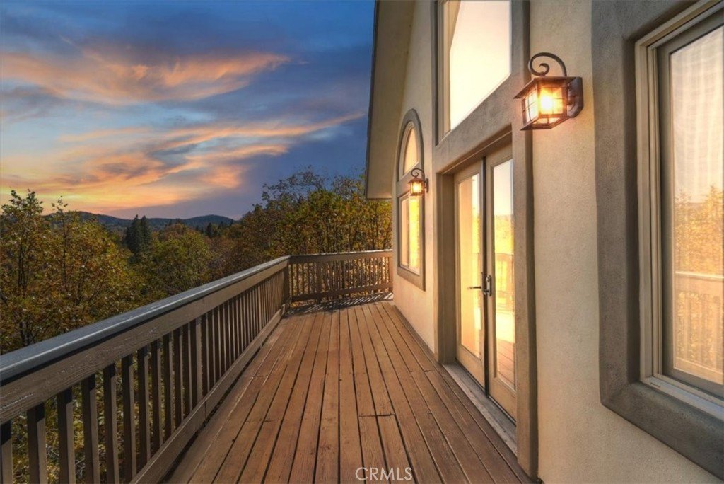 Lake Arrowhead, California, 92352, United States, 4 Bedrooms Bedrooms, ,3 BathroomsBathrooms,Residential,Forsale,2000288