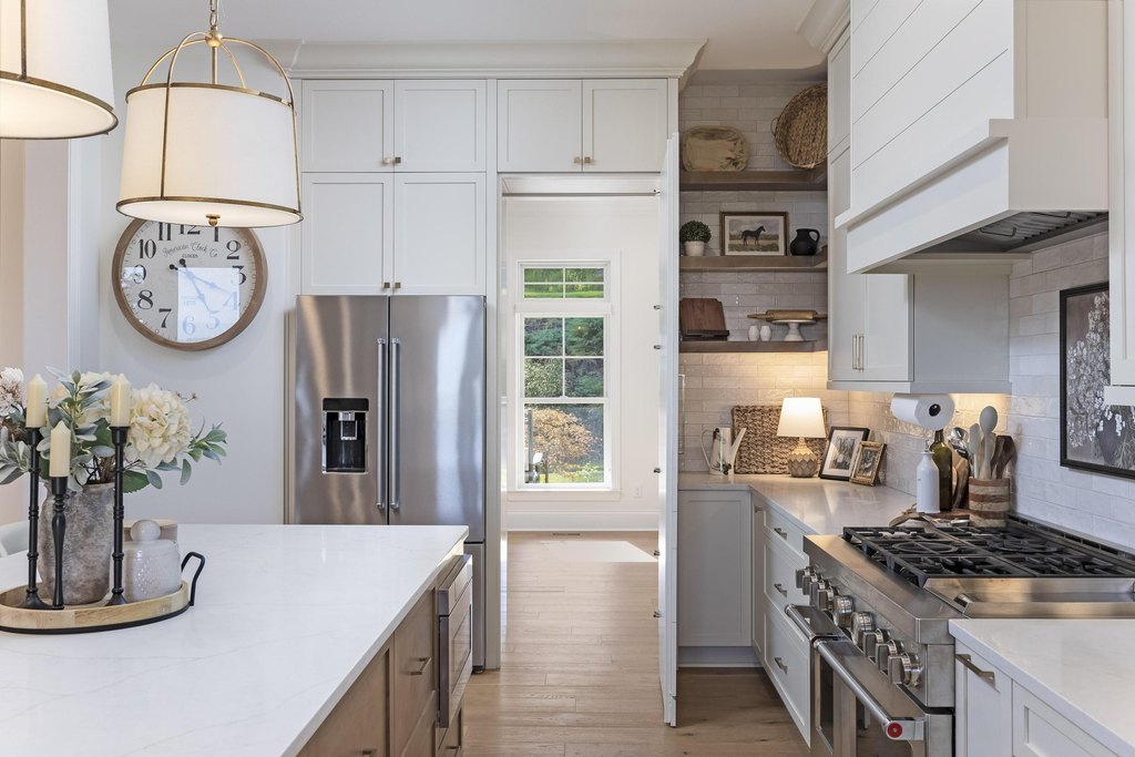 Ooltewah, Tennessee, 37363, United States, 5 Bedrooms Bedrooms, ,4.5 BathroomsBathrooms,Residential,Forsale,2009604