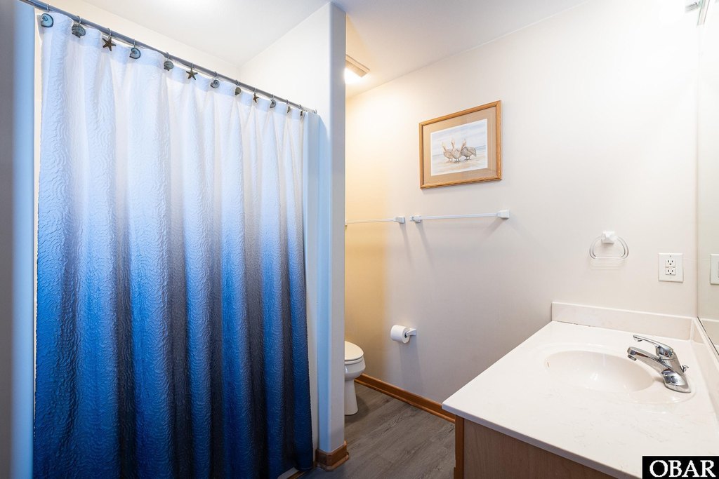 Nags Head, North Carolina, 27959, United States, 6 Bedrooms Bedrooms, ,5.5 BathroomsBathrooms,Residential,Forsale,2004899