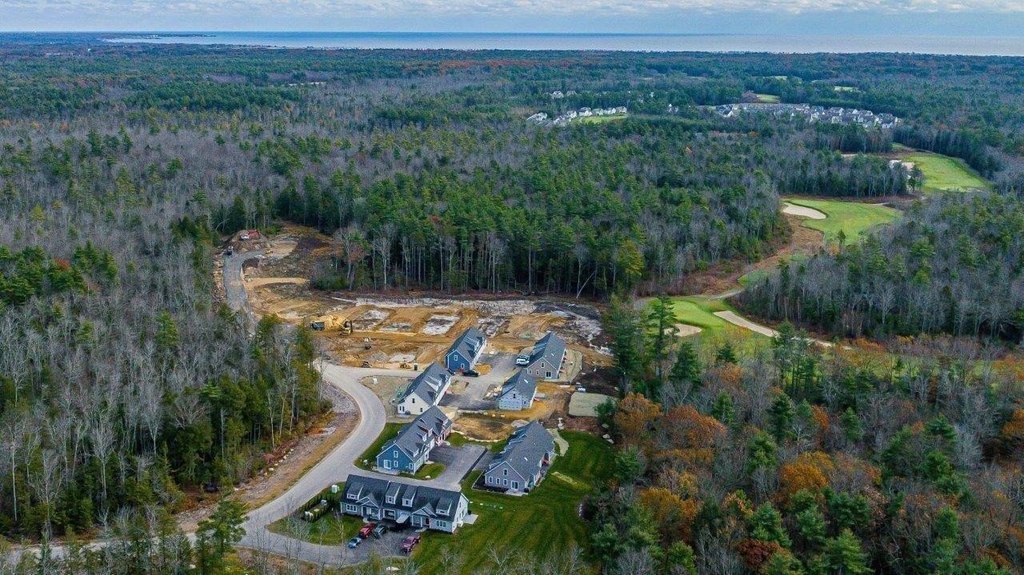 Wells, Maine, 04090, United States, 2 Bedrooms Bedrooms, ,2.5 BathroomsBathrooms,Residential,Forsale,2004710