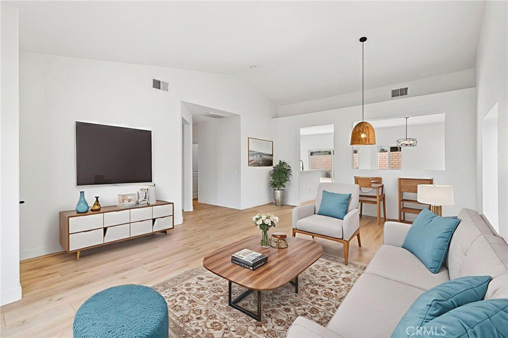 Palm Springs, California, 92262, United States, 3 Bedrooms Bedrooms, ,2 BathroomsBathrooms,Residential,Forsale,2004230