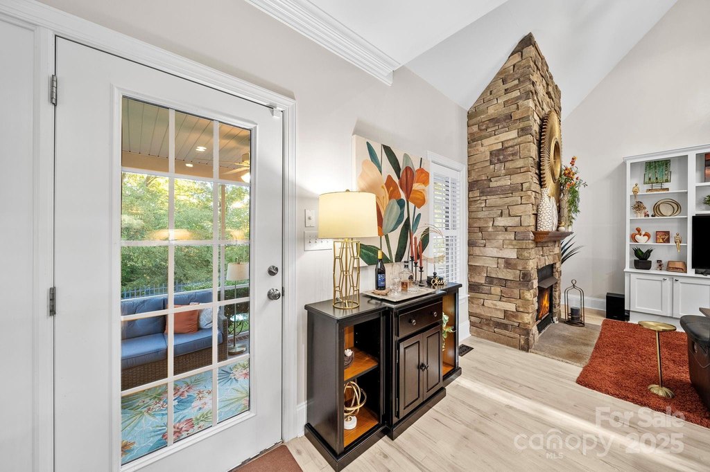 Cramerton, North Carolina, 28032, United States, 3 Bedrooms Bedrooms, ,3.5 BathroomsBathrooms,Residential,Forsale,2007724