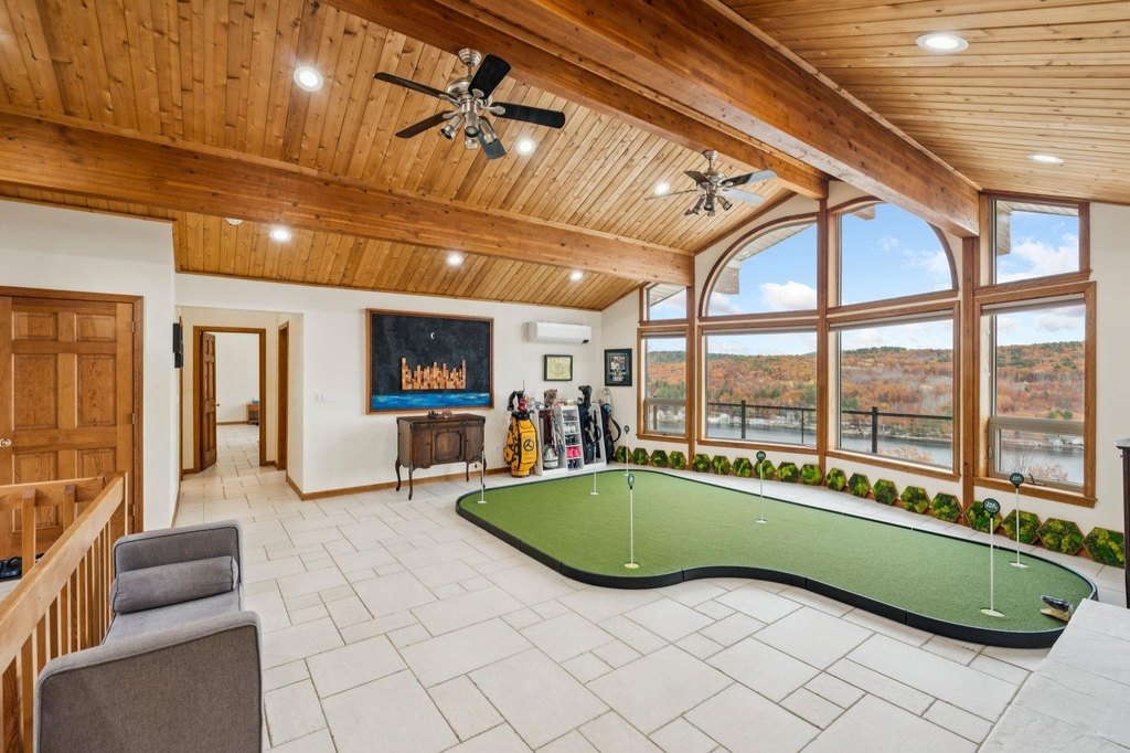 Alton, New Hampshire, 03810, United States, 3 Bedrooms Bedrooms, ,3.5 BathroomsBathrooms,Residential,Forsale,2004704