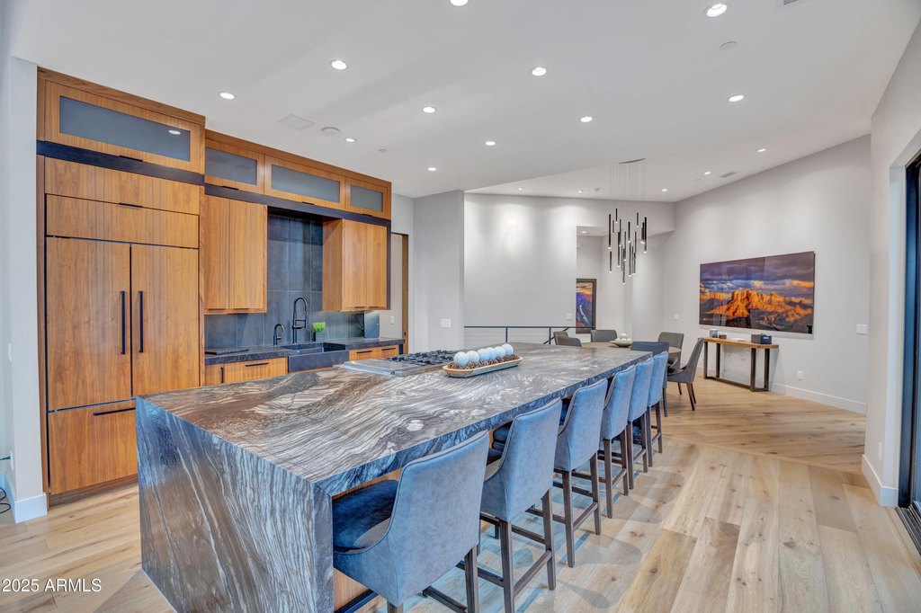 Sedona, Arizona, 86336, United States, 5 Bedrooms Bedrooms, ,3.5 BathroomsBathrooms,Residential,Forsale,2001395