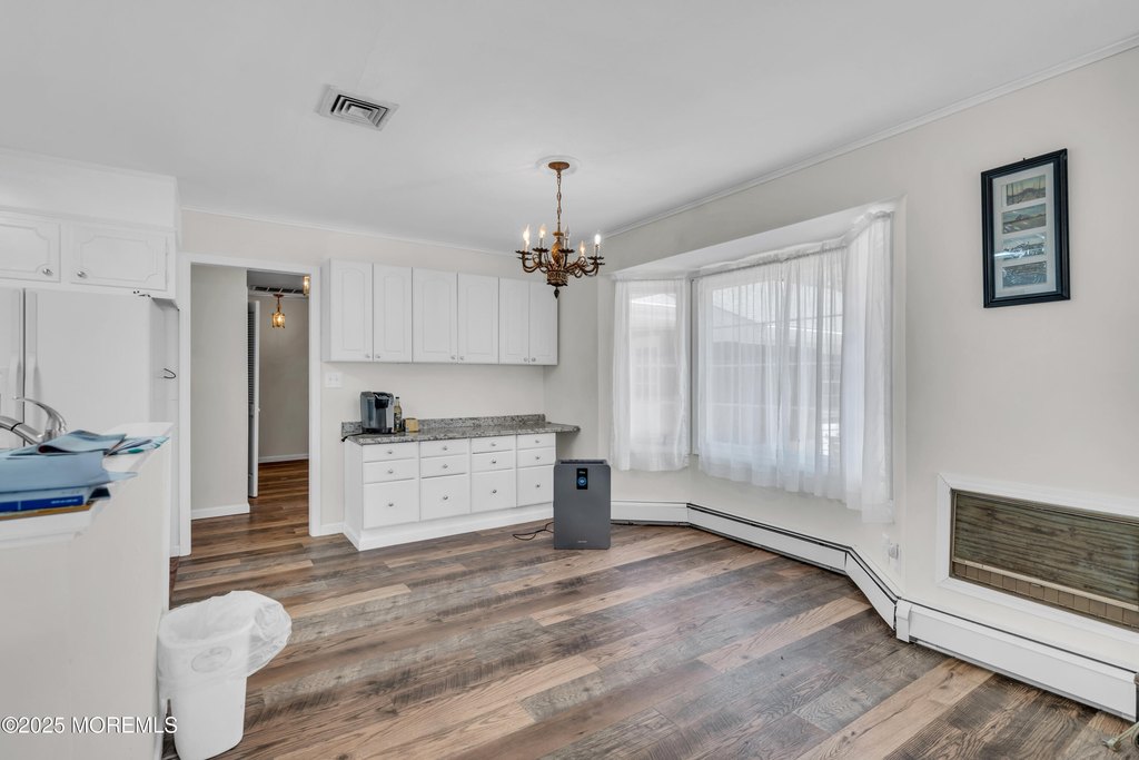 Toms River, New Jersey, 08753, United States, 3 Bedrooms Bedrooms, ,2 BathroomsBathrooms,Residential,Forsale,1966076