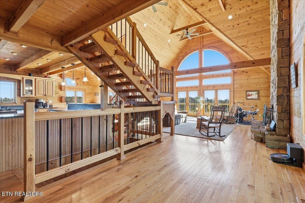 Greenback, Tennessee, 37742, United States, 3 Bedrooms Bedrooms, ,3.5 BathroomsBathrooms,Residential,Forsale,1999449