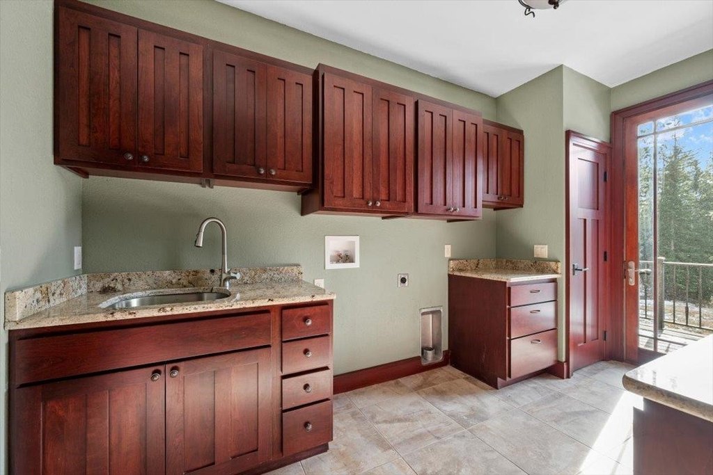 Lead, South Dakota, 57754, United States, 4 Bedrooms Bedrooms, ,3.5 BathroomsBathrooms,Residential,Forsale,2004330