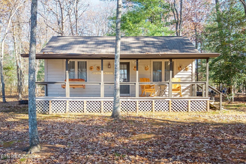 Crossville, Tennessee, 38572, United States, 3 Bedrooms Bedrooms, ,3.5 BathroomsBathrooms,Residential,Forsale,1996603