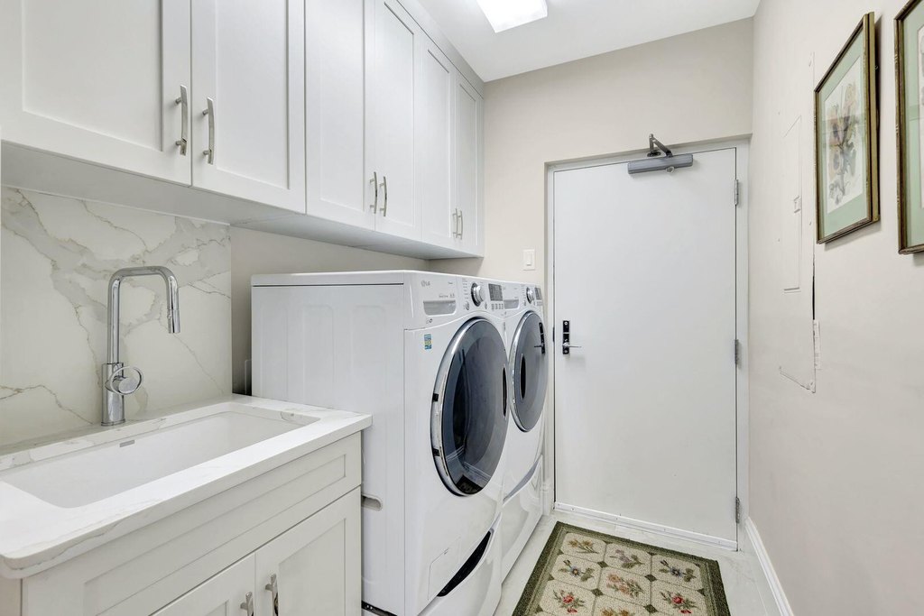 Marco Island, Florida, 34145, United States, 3 Bedrooms Bedrooms, ,3 BathroomsBathrooms,Residential,Forsale,2004782