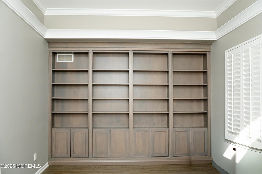 Toms River, New Jersey, 08755, United States, 7 Bedrooms Bedrooms, ,5 BathroomsBathrooms,Residential,Forsale,2008941