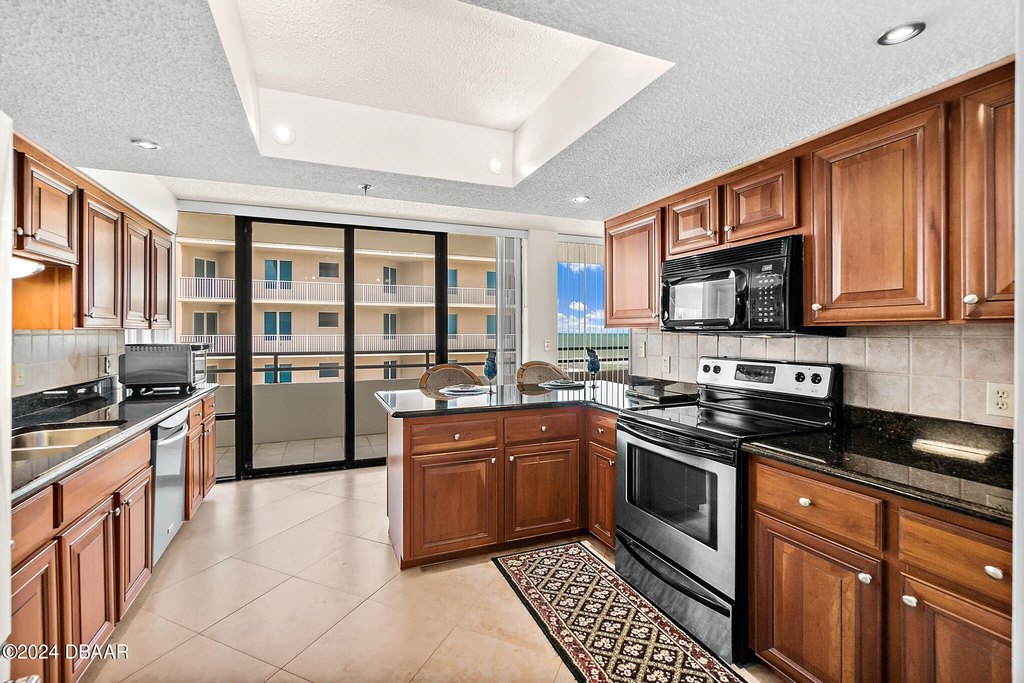 Daytona Beach Shores, Florida, 32118, United States, 2 Bedrooms Bedrooms, ,2 BathroomsBathrooms,Residential,Forsale,1990065