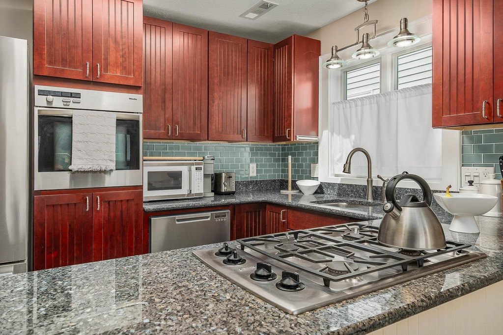 Hampton, New Hampshire, 03842, United States, 2 Bedrooms Bedrooms, ,2 BathroomsBathrooms,Residential,Forsale,2004706