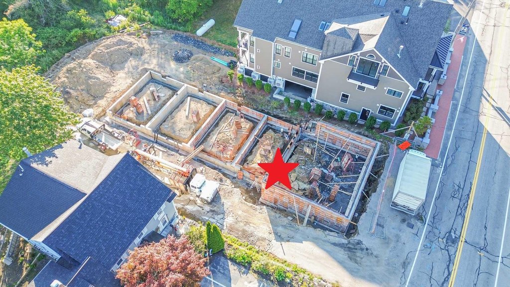 York, Maine, 03909, United States, 3 Bedrooms Bedrooms, ,2.5 BathroomsBathrooms,Residential,Forsale,2004709