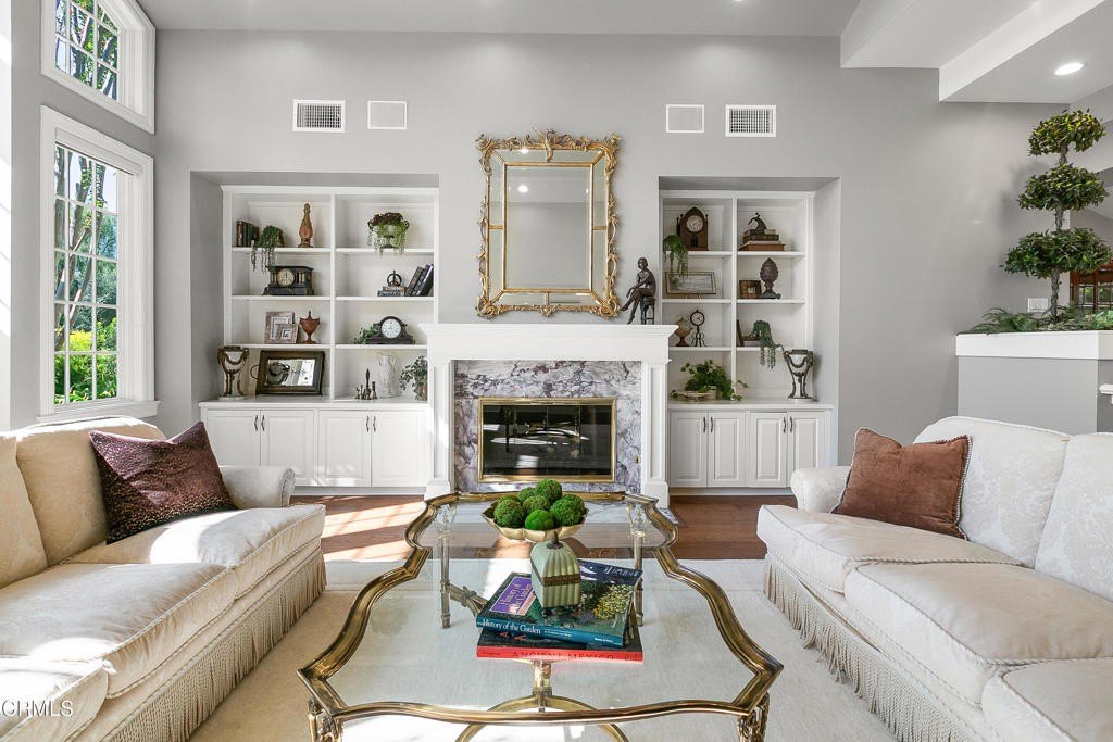 Camarillo, California, 93012, United States, 5 Bedrooms Bedrooms, ,6.5 BathroomsBathrooms,Residential,Forsale,2004523