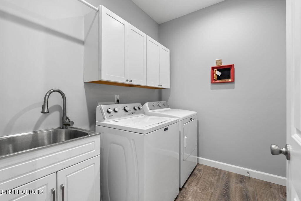 Loudon, Tennessee, 37774, United States, 3 Bedrooms Bedrooms, ,2 BathroomsBathrooms,Residential,Forsale,1942457 Loudon, Tennessee, 37774, United States, 3 Bedrooms Bedrooms, ,2 BathroomsBathrooms,Residential,Forsale,1942457