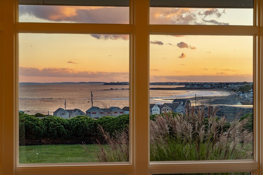 North Hampton, New Hampshire, 03862, United States, 3 Bedrooms Bedrooms, ,3.5 BathroomsBathrooms,Residential,Forsale,1952900