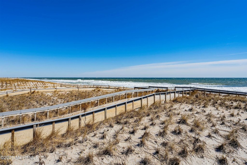 Seaside Park, New Jersey, 08752, United States, 2 Bedrooms Bedrooms, ,1 BathroomBathrooms,Residential,Forsale,2008475