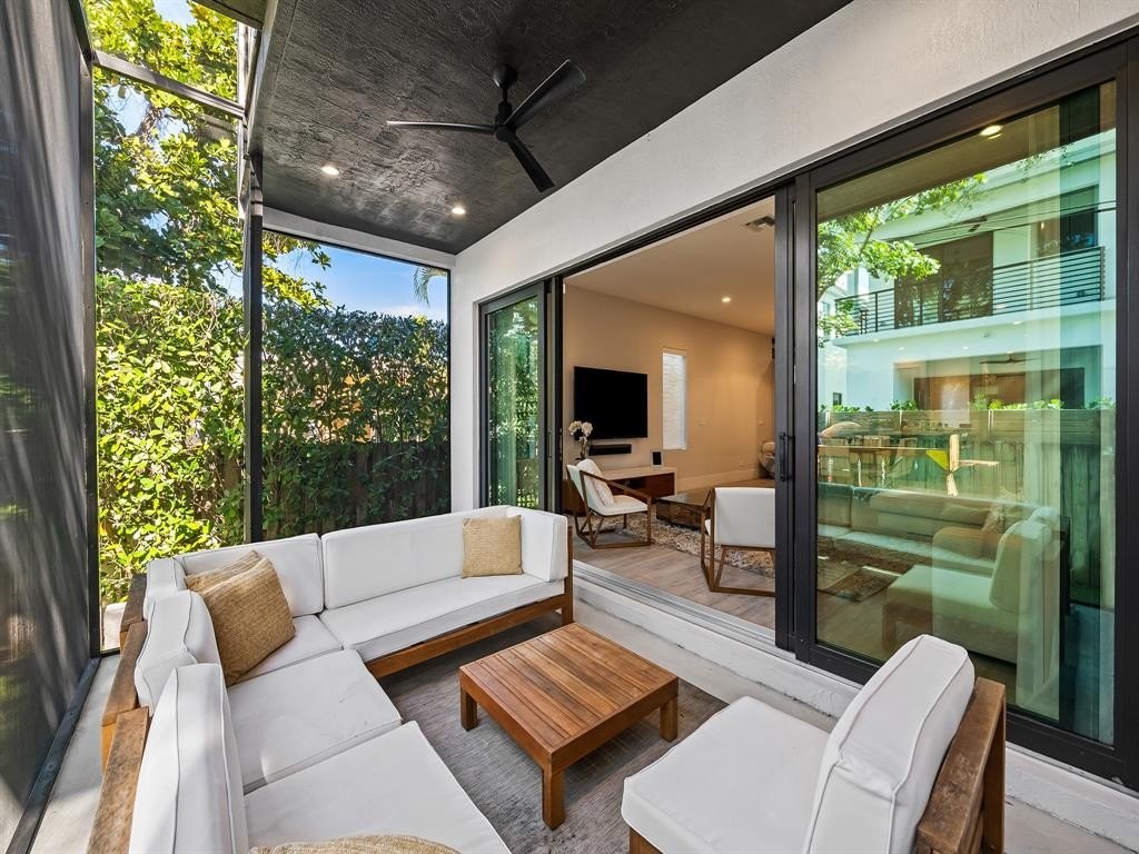 Fort Lauderdale, Florida, 33304, United States, 3 Bedrooms Bedrooms, ,3.5 BathroomsBathrooms,Residential,Forsale,2004487