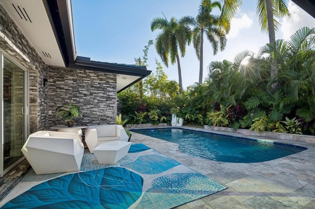 Wilton Manors, Florida, 33305, United States, 3 Bedrooms Bedrooms, ,2 BathroomsBathrooms,Residential,Forsale,2004492