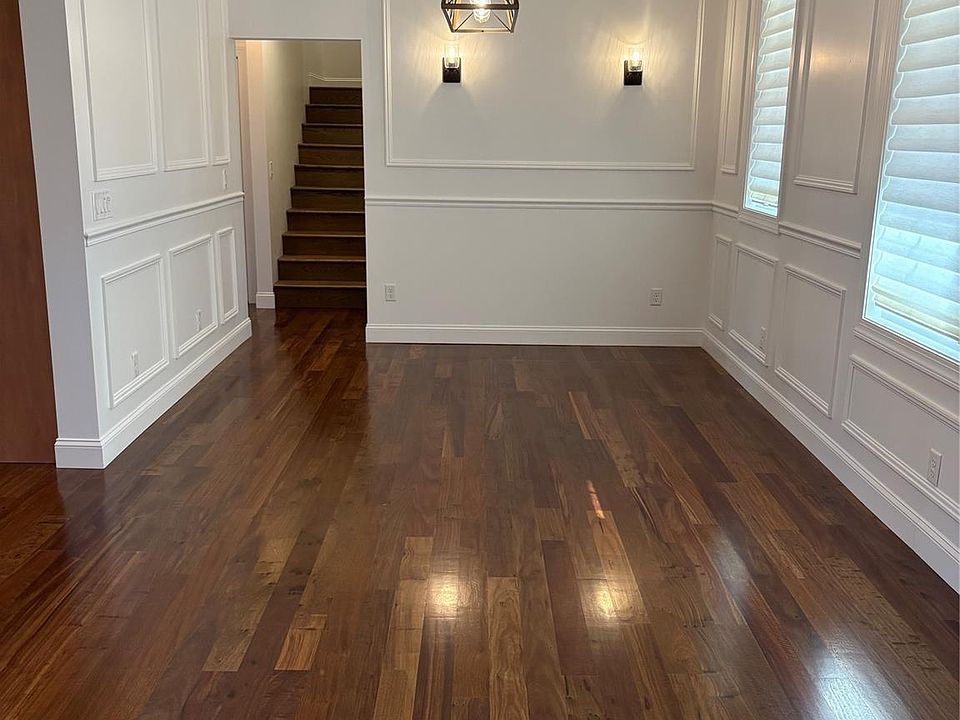 Flat Rock, North Carolina, 28731, United States, 3 Bedrooms Bedrooms, ,3 BathroomsBathrooms,Residential,Forsale,2004304