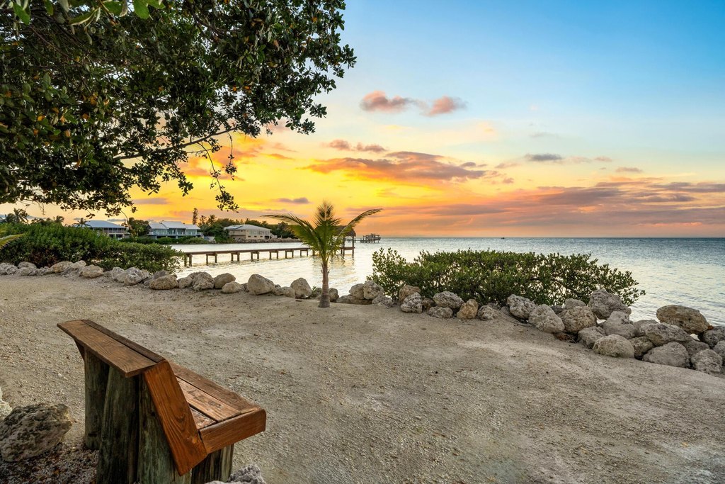 Marathon, Florida, 33050, United States, 3 Bedrooms Bedrooms, ,3 BathroomsBathrooms,Residential,Forsale,2011130