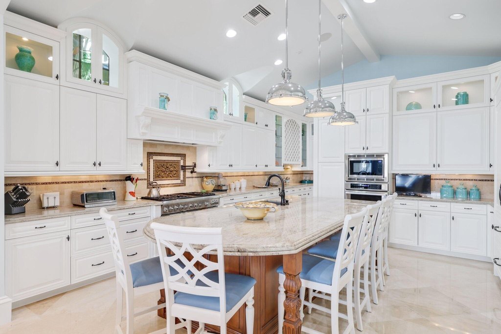 Highland Beach, Florida, 33487, United States, 5 Bedrooms Bedrooms, ,7.5 BathroomsBathrooms,Residential,Forsale,2004641