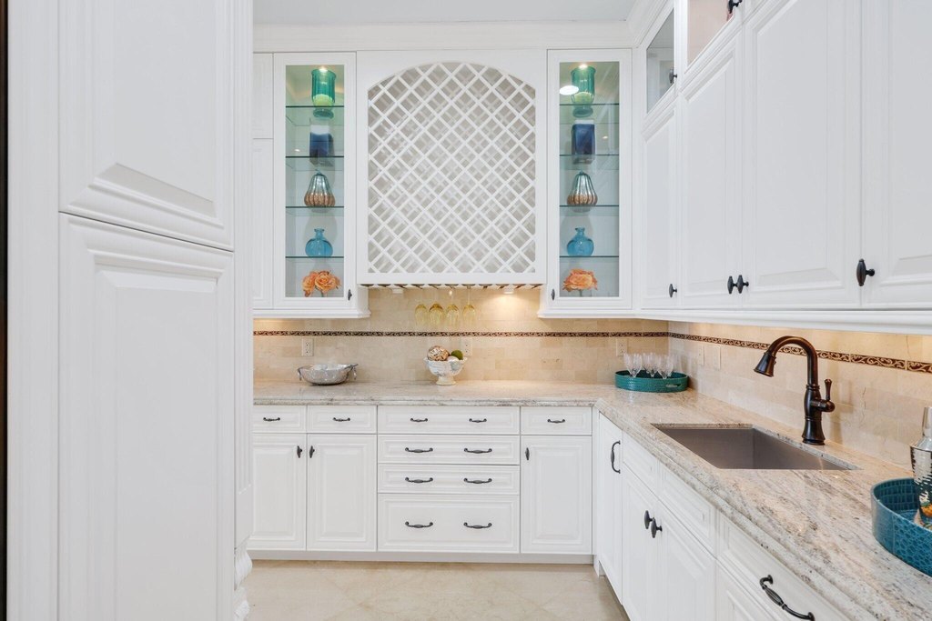 Highland Beach, Florida, 33487, United States, 5 Bedrooms Bedrooms, ,7.5 BathroomsBathrooms,Residential,Forsale,2004641