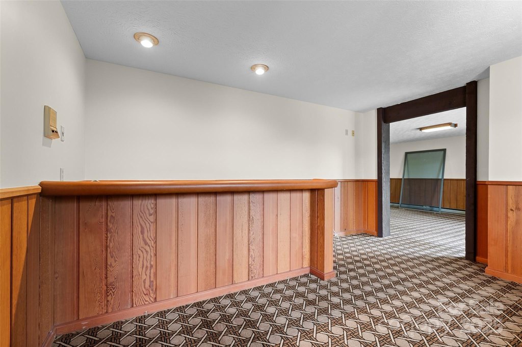 Asheville, North Carolina, 28806, United States, 4 Bedrooms Bedrooms, ,6.5 BathroomsBathrooms,Residential,Forsale,2011987