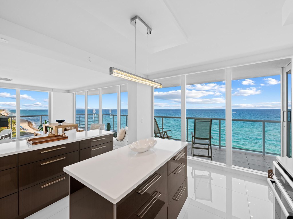 Highland Beach, Florida, 33487, United States, 3 Bedrooms Bedrooms, ,3 BathroomsBathrooms,Residential,Forsale,2004647