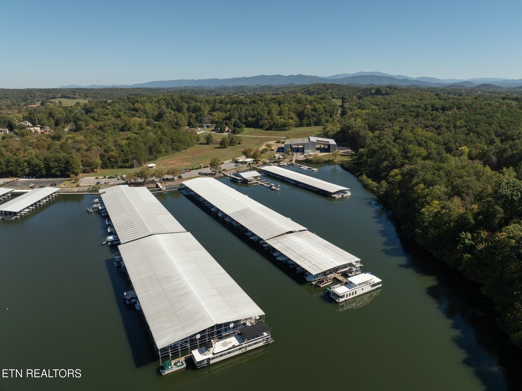 Maryville, Tennessee, 37801, United States, 3 Bedrooms Bedrooms, ,3 BathroomsBathrooms,Residential,Forsale,1942429