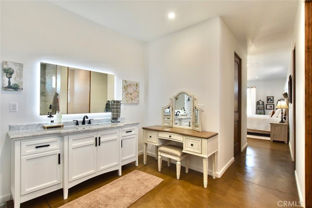 Lockwood, California, 93932, United States, 3 Bedrooms Bedrooms, ,3 BathroomsBathrooms,Residential,Forsale,2004820