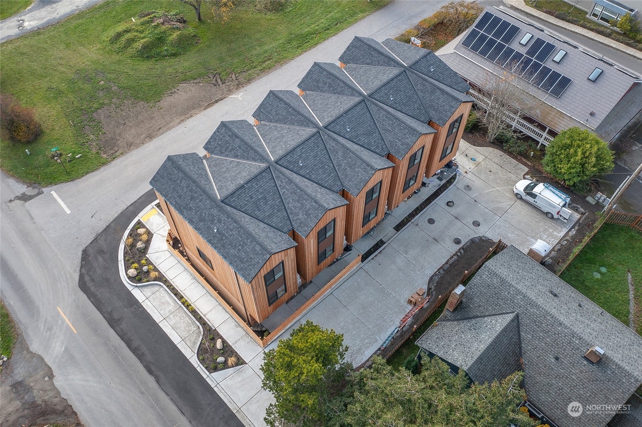 Orcas Island, Washington, 98245, United States, 3 Bedrooms Bedrooms, ,4 BathroomsBathrooms,Residential,Forsale,2004454