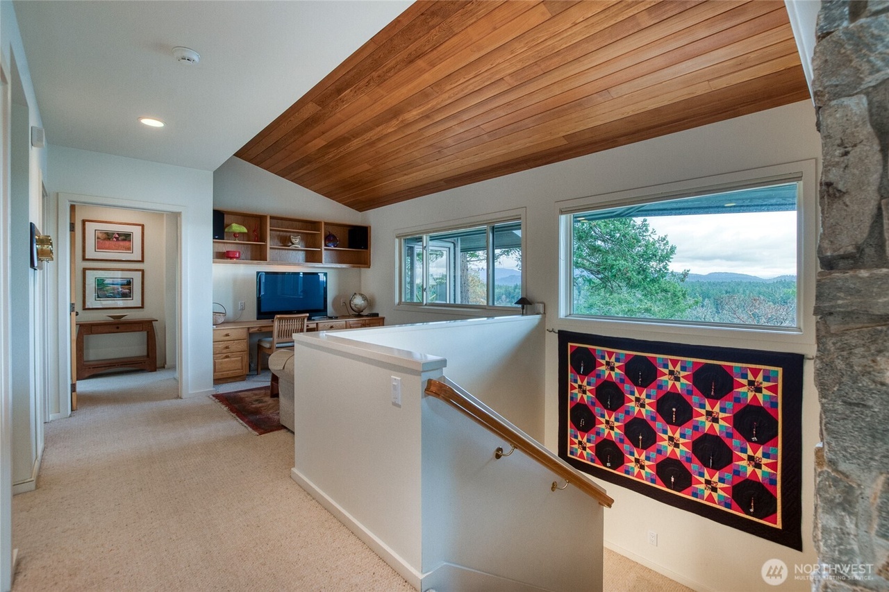 Eastsound, Washington, 98243, United States, 3 Bedrooms Bedrooms, ,2.5 BathroomsBathrooms,Residential,Forsale,2004457