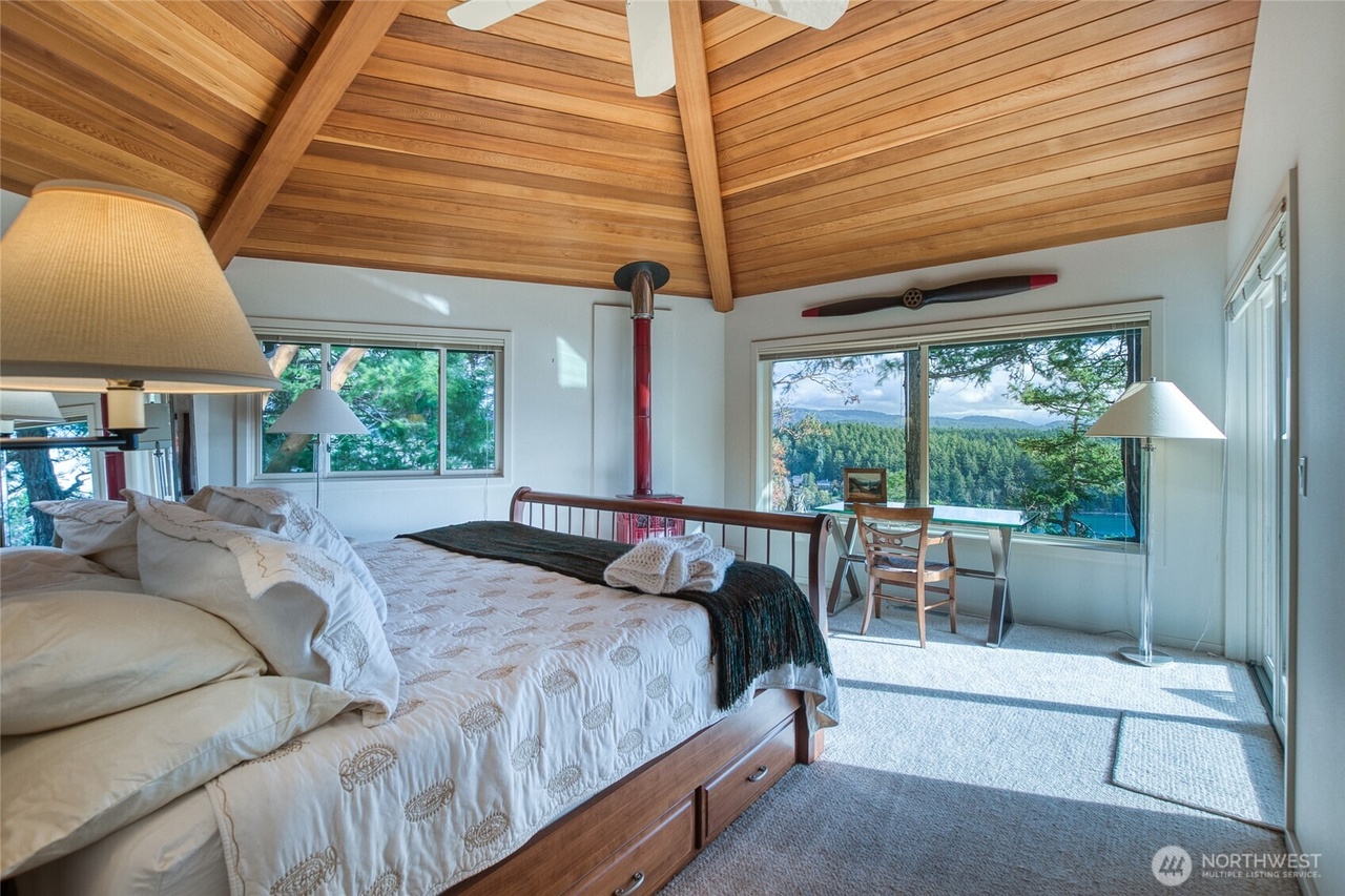 Eastsound, Washington, 98243, United States, 3 Bedrooms Bedrooms, ,2.5 BathroomsBathrooms,Residential,Forsale,2004457