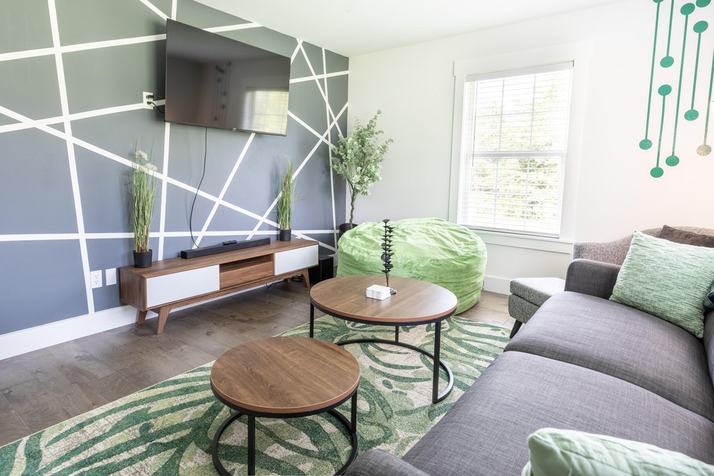 Delano, Tennessee, 37325, United States, 10 Bedrooms Bedrooms, ,5 BathroomsBathrooms,Residential,Forsale,2004031