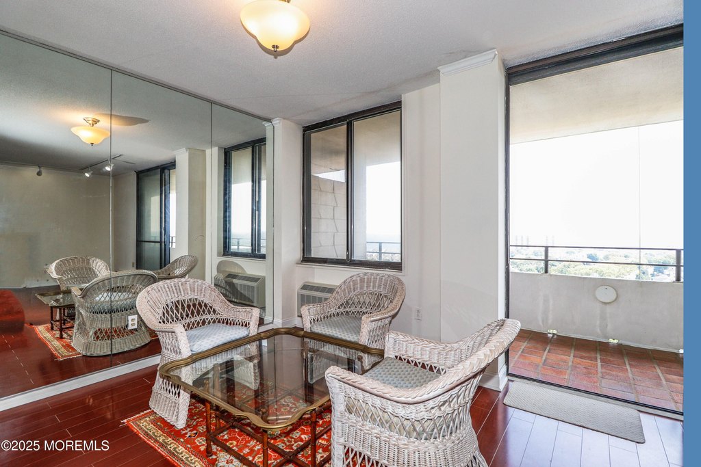 Monmouth Beach, New Jersey, 07750, United States, 1 Bedroom Bedrooms, ,1.5 BathroomsBathrooms,Residential,Forsale,2012963