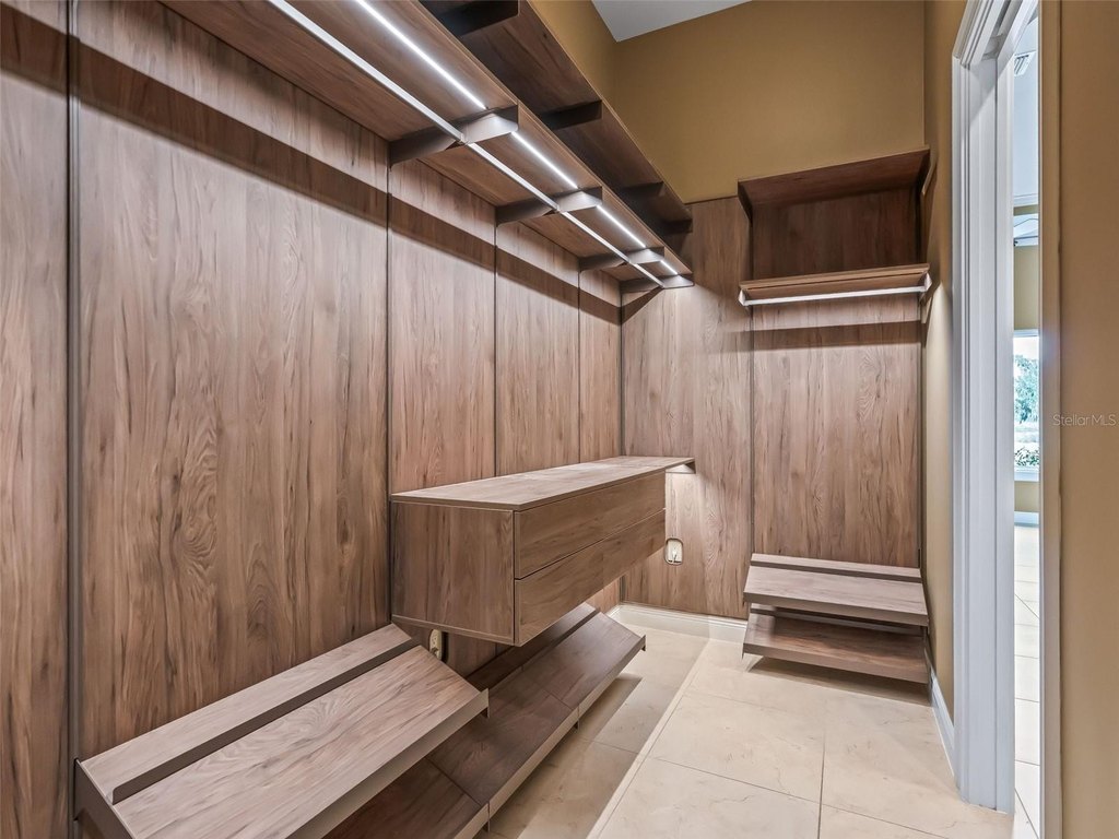 OCALA, Florida, 34482, United States, 4 Bedrooms Bedrooms, ,3.5 BathroomsBathrooms,Residential,Forsale,2003963