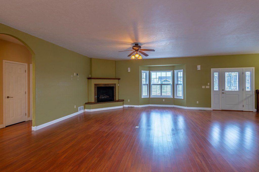 Spearfish, South Dakota, 57783, United States, 5 Bedrooms Bedrooms, ,3 BathroomsBathrooms,Residential,Forsale,2011078