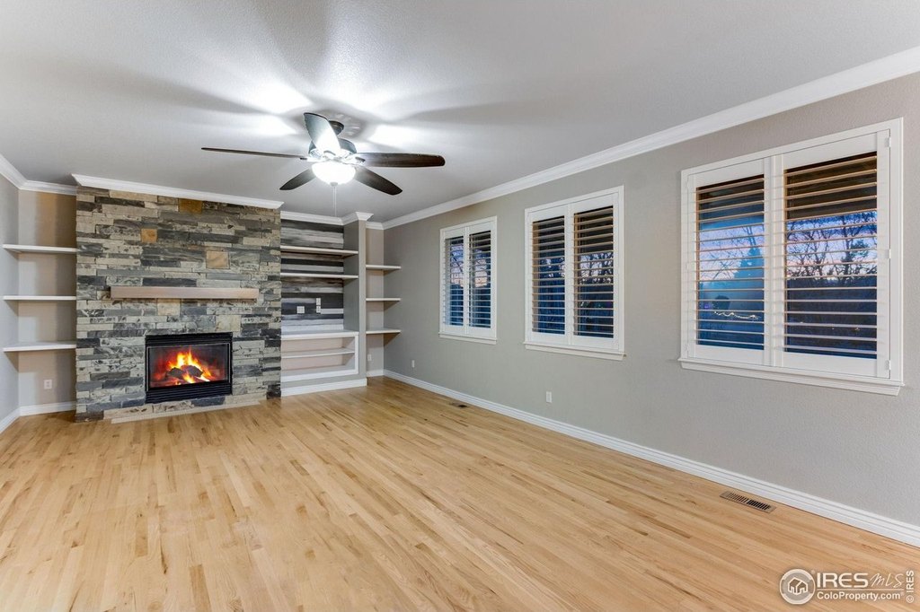 Windsor, Colorado, 80528, United States, 5 Bedrooms Bedrooms, ,3.5 BathroomsBathrooms,Residential,Forsale,2009202