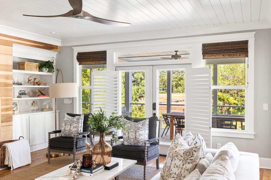 Charleston, South Carolina, 29414, United States, 8 Bedrooms Bedrooms, ,5.5 BathroomsBathrooms,Residential,Forsale,2007731