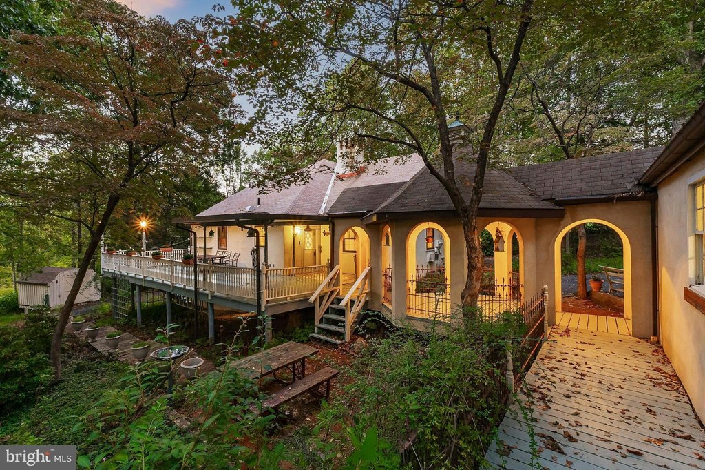 BETHLEHEM, Pennsylvania, 18015, United States, 5 Bedrooms Bedrooms, ,2.5 BathroomsBathrooms,Residential,Forsale,2009566