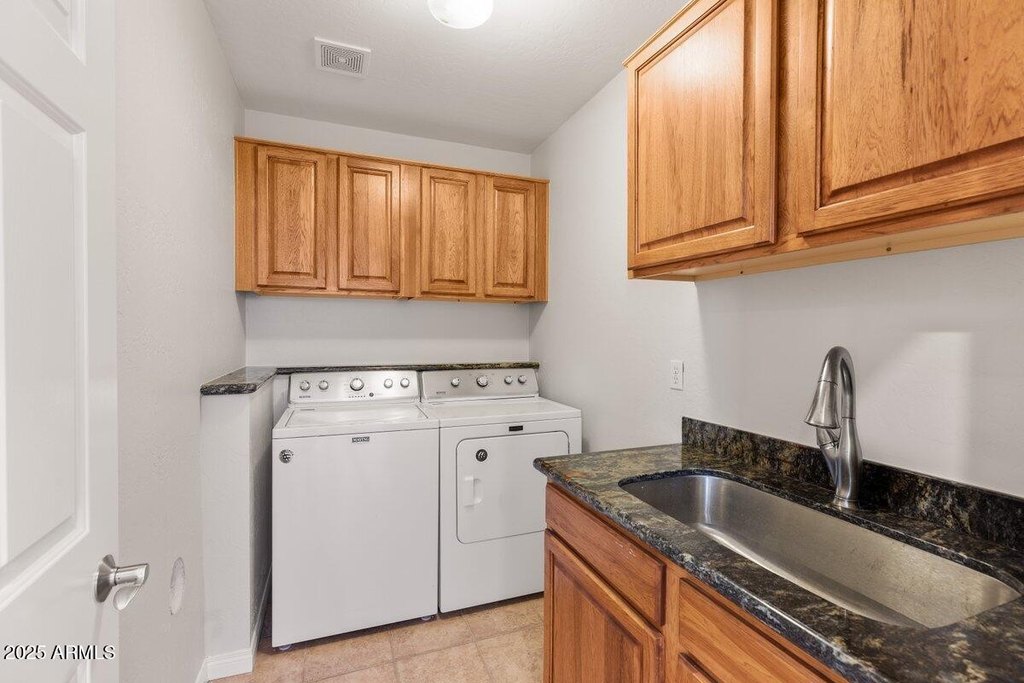 Scottsdale, Arizona, 85260, United States, 3 Bedrooms Bedrooms, ,2 BathroomsBathrooms,Residential,Forsale,2004921