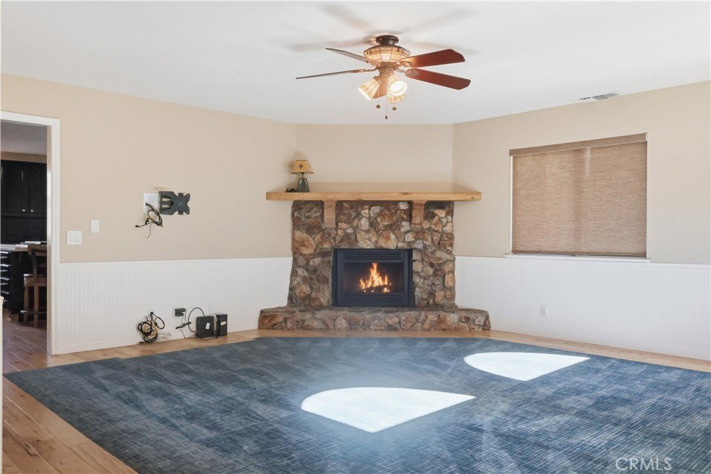 Lake Arrowhead, California, 92352, United States, 4 Bedrooms Bedrooms, ,3.5 BathroomsBathrooms,Residential,Forsale,2004861